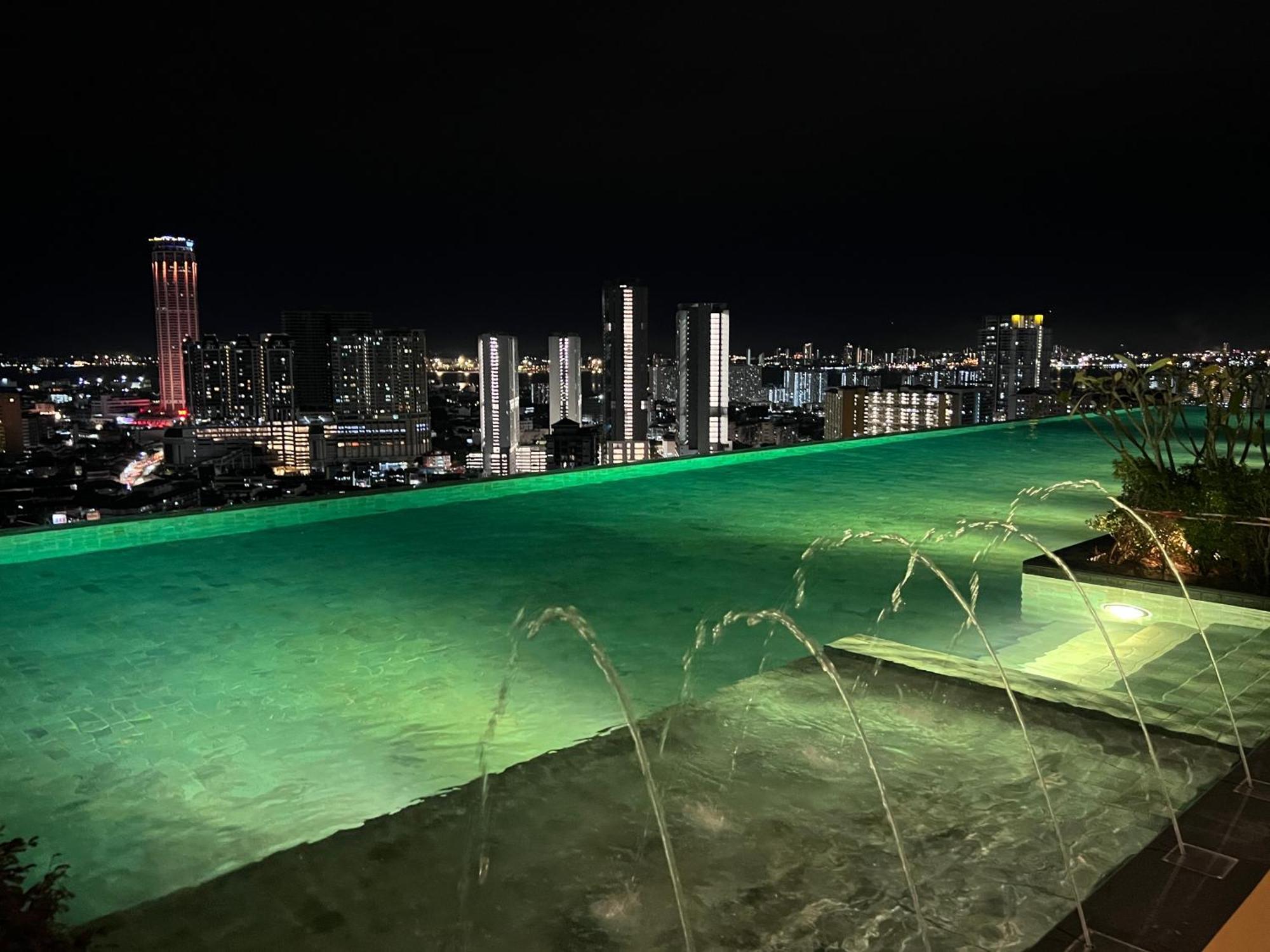 Georgetown#amazing Skypool#modern & Elegant Suite# *