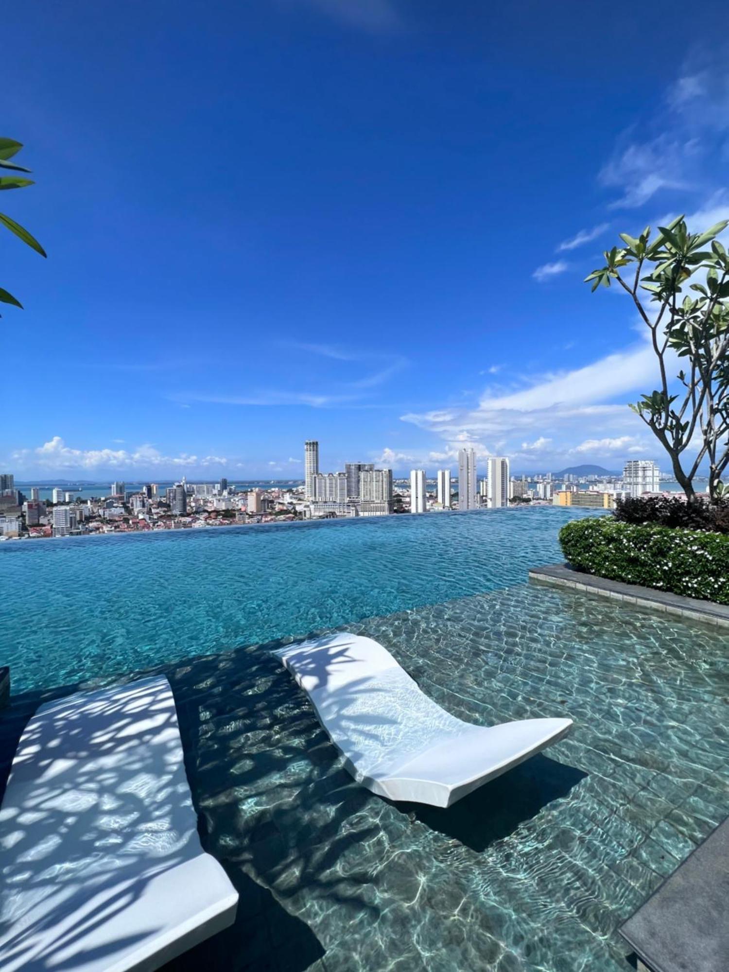 Apartment Georgetown#amazing Skypool#modern & Elegant Suite# George Town